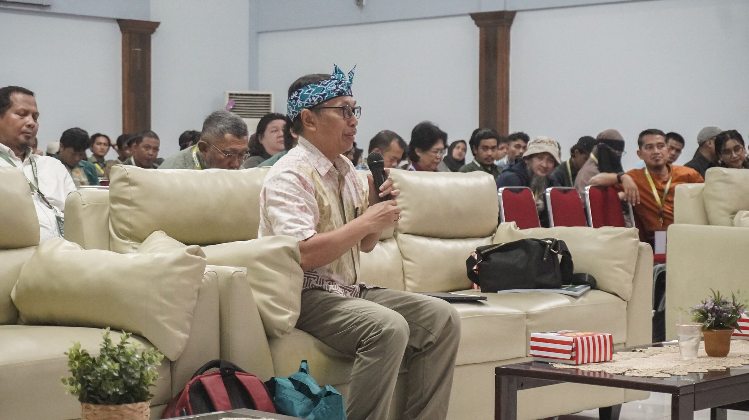 Diskusi Bersama Prof. Ign. Pramana Yuda,