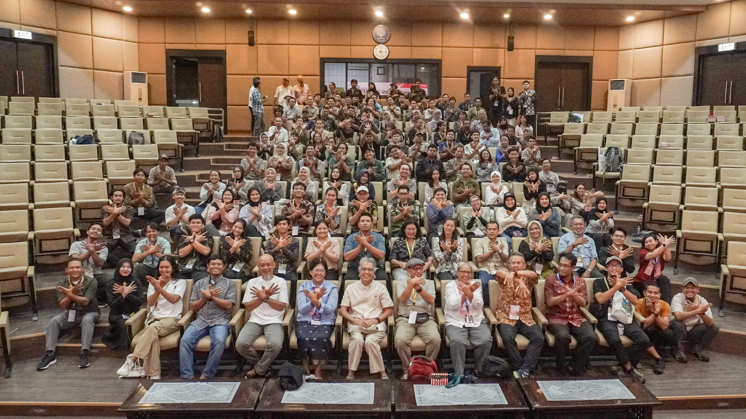 Foto Bersama Penutupan